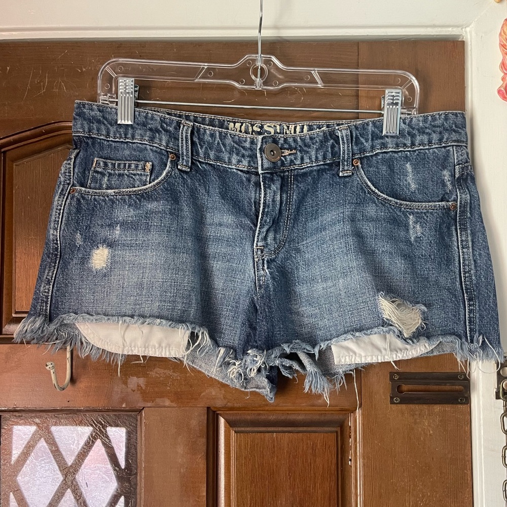 Mossimo distressed cut off shorts